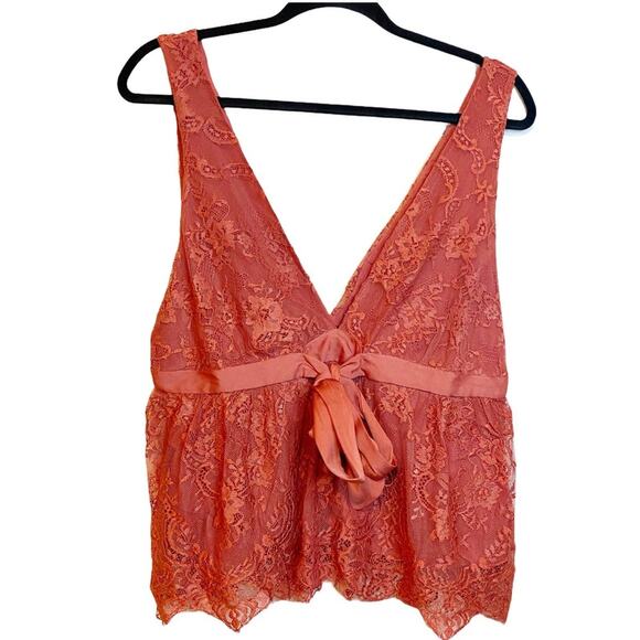 Free People Size Large Chante Lace Tank Crop Top Frenchie Kiss Dee V-Neck Sz L - Picture 2 of 8